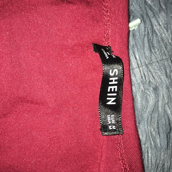 2 crop top bundle - Picture 5 of 5